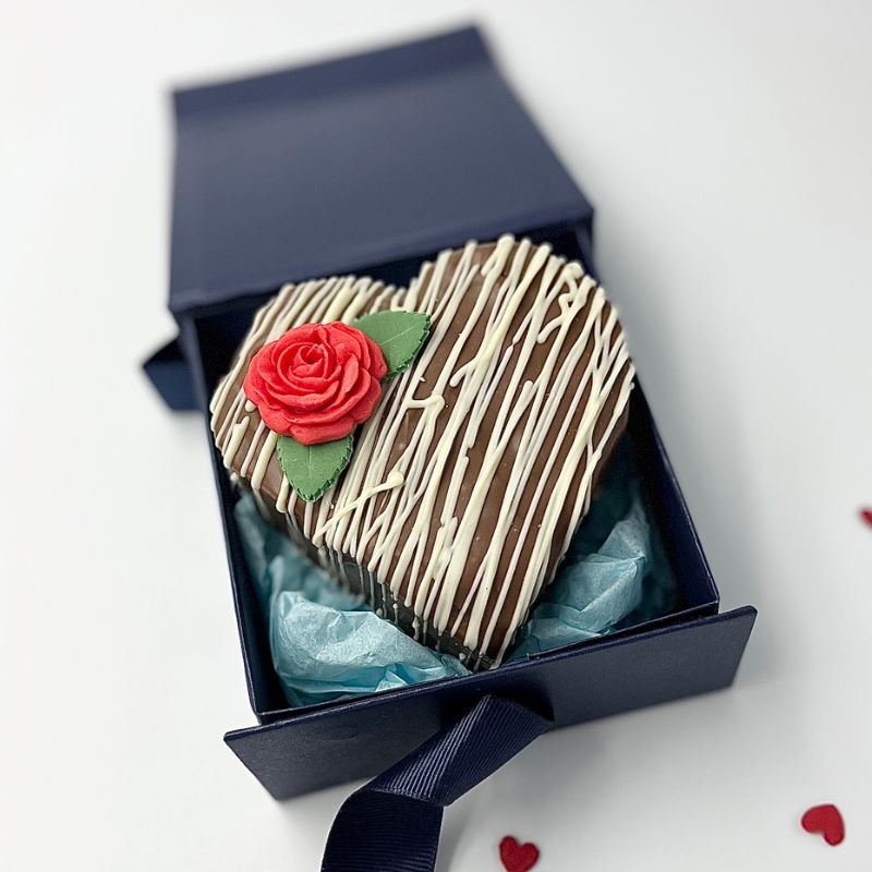 Triple Chocolate Brownie Heart - Gift Box Cakes & Dessert Bars Vanilla Pod Bakery Mini 4” Brownie Gift Box 