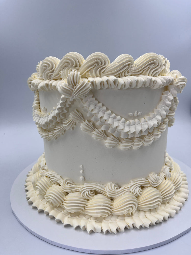 Lambeth Style Buttercream Celebration Cake Cakes & Dessert Bars Vanilla Pod Bakery 5" Round x Standard Height - to feed 7 - 15 portions 