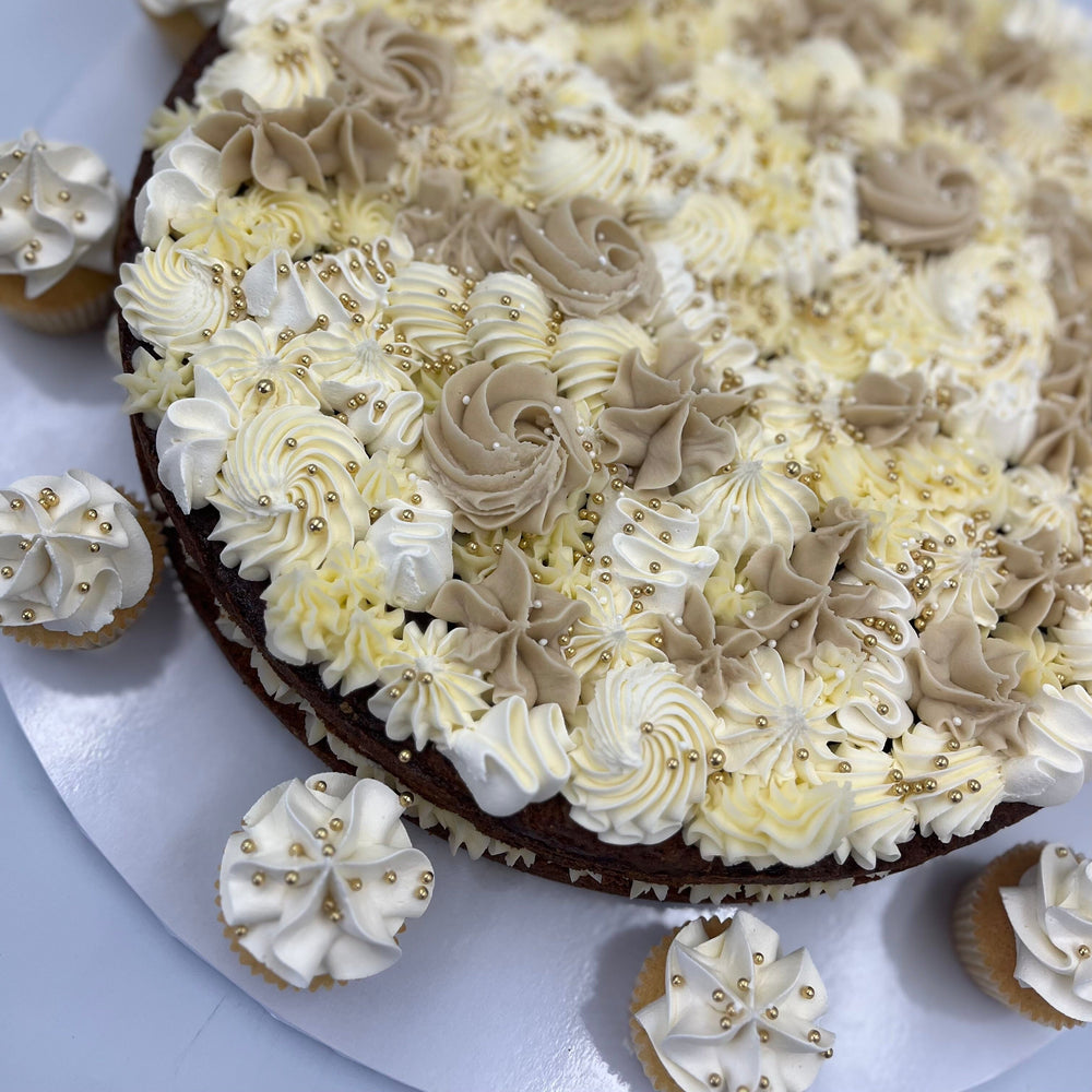 
            
                Load image into Gallery viewer, Single Layer Party Cake Cakes &amp;amp; Dessert Bars Vanilla Pod Bakery 
            
        
