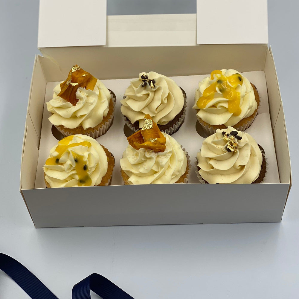 Cocktail Themed Cupcake Gift Box - Limited Edition Vanilla Pod Bakery 6x Cupcakes 