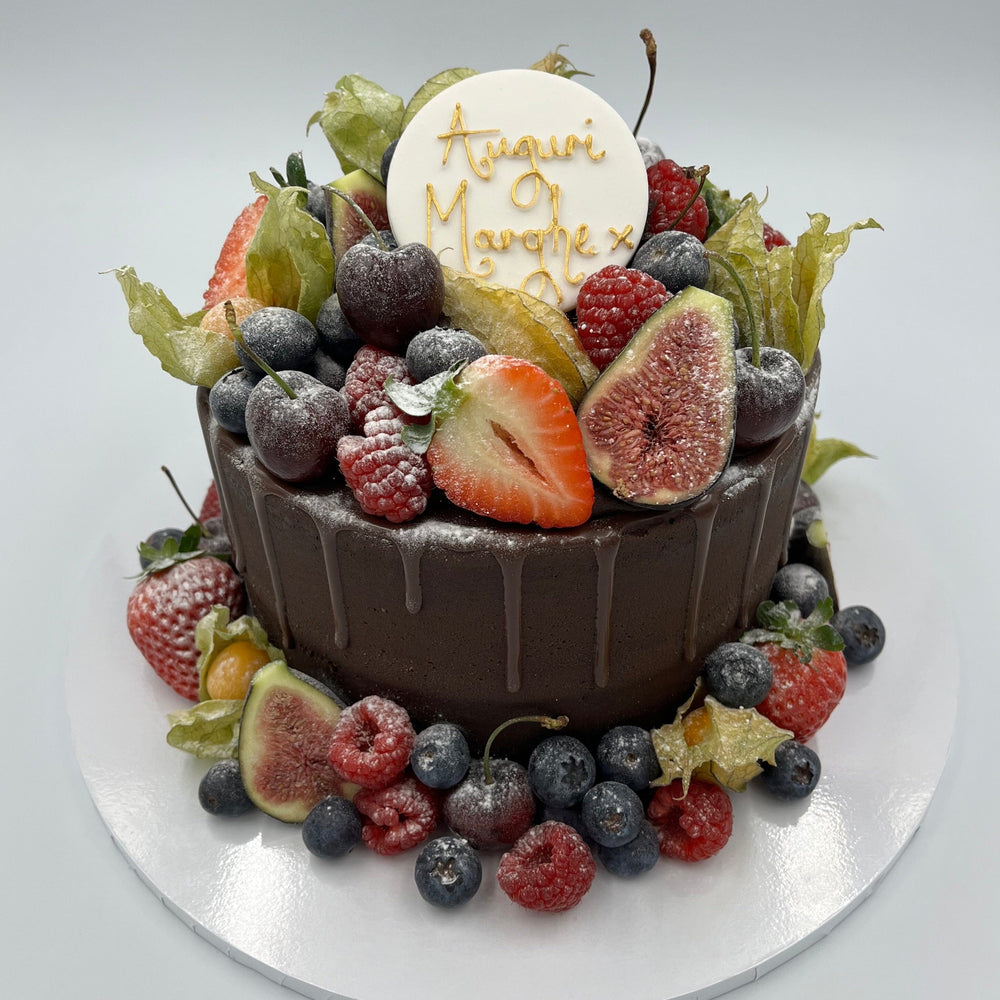 Chocolate Strawberries Fruit Cake | Fruit Cake | Yummy Cake