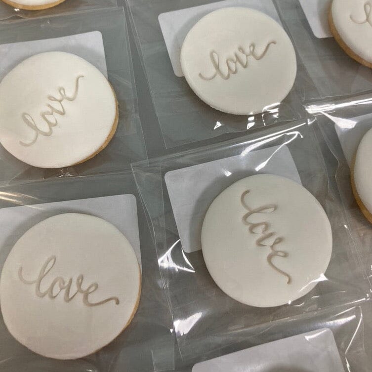 
            
                Load image into Gallery viewer, Wedding favour biscuits
            
        