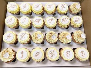 Personalised Cupcake Selection Box – Gift Box of 12 Vanilla Pod Bakery 